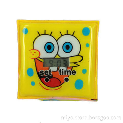 Children's Plastic Watch in Cartoon Pictures, Changeable Watch Face, LED Module, WRC
